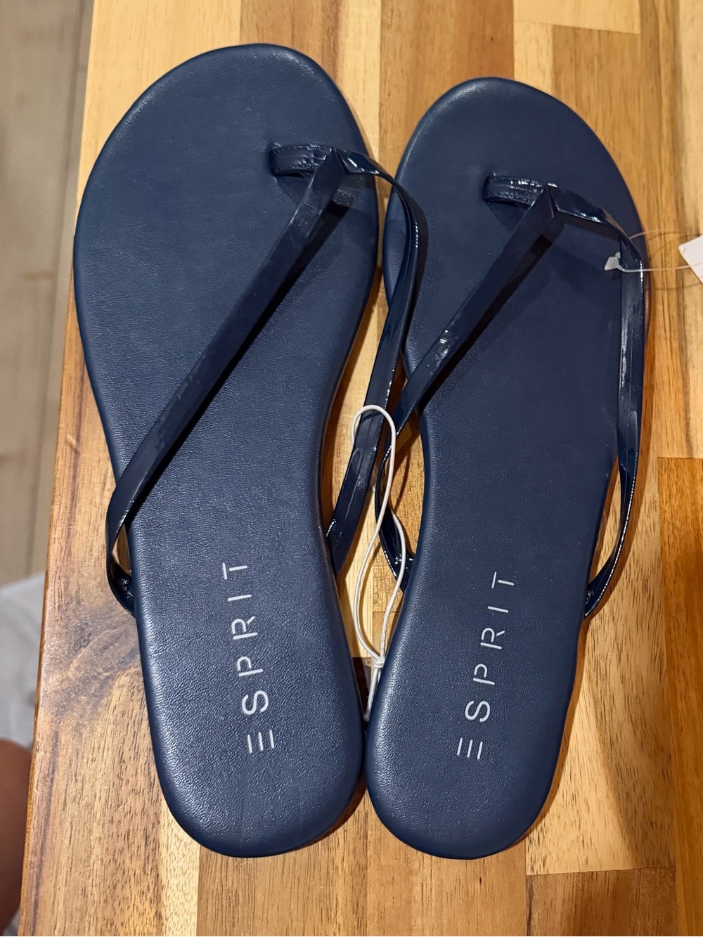 Esprit Navy Gloss Patent Thong Sandals